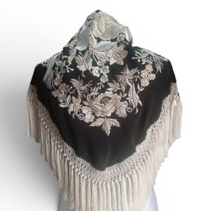 MANTÓN TRIANGULAR MARIPOSA NEGRO